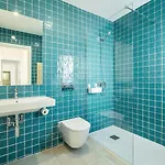 Sea Bliss Your Seaside Retreat In Alporchinhos 度假居 *
