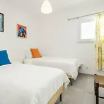 Sea Bliss Your Seaside Retreat In Alporchinhos *