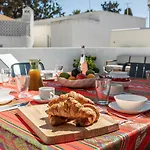 Sea Bliss Your Seaside Retreat In Alporchinhos Armação de Pêra