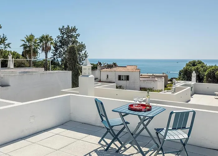 Sea Bliss Your Seaside Retreat In Alporchinhos Dom wakacyjny *