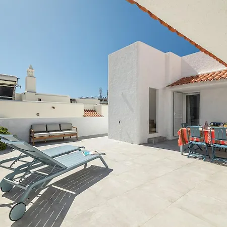 Sea Bliss Your Seaside Retreat In Alporchinhos 度假居