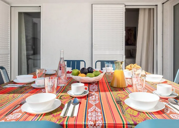 Sea Bliss Your Seaside Retreat In Alporchinhos Vakantiehuis Armação de Pêra